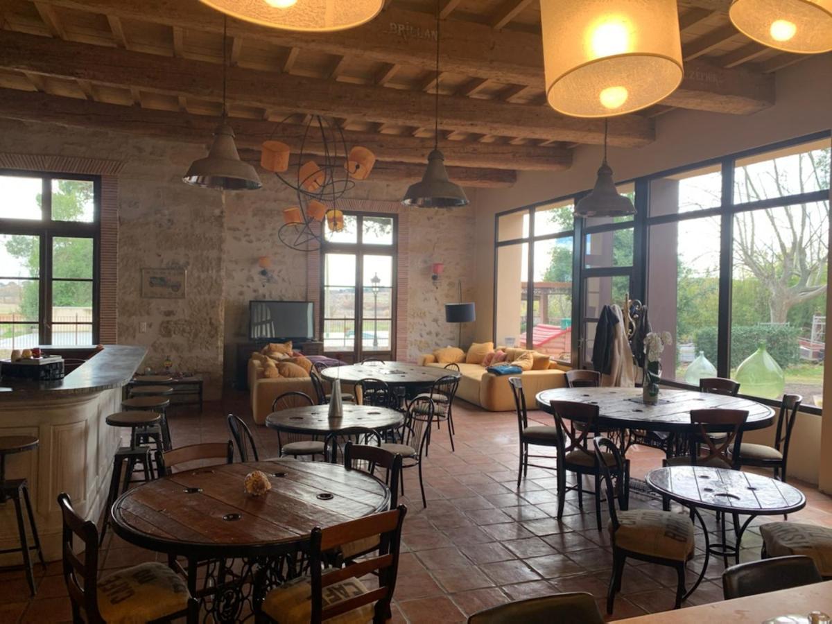 Domaine Les Castans Bed & Breakfast Saint-Thibery